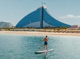 Jumeirah Beach Hotel Dubai