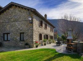 La Era de Casaus, hotel u gradu 'Gavín'