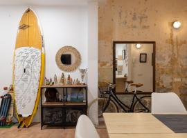 Kite & Surf Nomad House, pensionat i Las Palmas de Gran Canaria