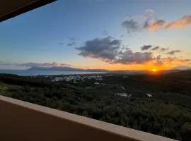 Emmanuel's Sea View Luxury Apartment