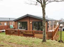 Woodpecker Lodge, stuga i Dunbar