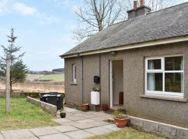 Mains Of Asloun Two - Uk44788, holiday home in Alford