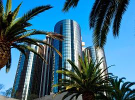 The Westin Bonaventure Hotel & Suites, Los Angeles, hotel near The Museum of Contemporary Art Los Angeles, Los Angeles