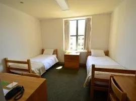 Naftalan Hostel