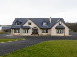 Spacious House in beautiful Malin Head