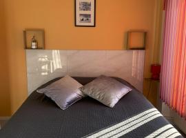 Malocco: Pontcarré şehrinde bir otel