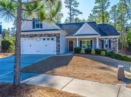 Sleeps 8 in Southern Pines, chata v destinácii Southern Pines