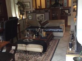 The A project, Gallery Suites, cheap hotel in Agria