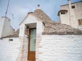 B&B TRULLI MIRIVA'，位于阿尔贝罗贝洛的酒店