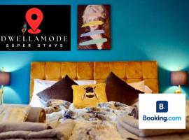 4 Bedroom House -Sleeps 12- Big Savings On Long Stays! โรงแรมที่มีที่จอดรถในแคนเทอร์เบอรี