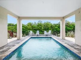 Coastal Escape at Hunter's Point