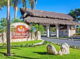 MagicCana arena blanca beach, hotel with parking in Punta Cana