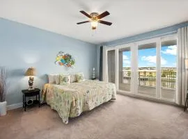 Laketown Wharf #320 by Nautical Properties