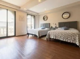 306 Zocalo Cathedral 2Bdrm 2bath apt AC Rooftop