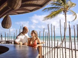 Secrets Tulum Resort & Beach Club - Adults Only - All Inclusive, hotel em Tulum