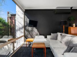 Halifax Muse Pet Friendly Townhouse, hotel em Adelaide