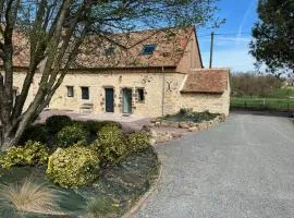Gîte champêtre aux portes du Mans avec jardin, parking et terrasse - FR-1-410-439