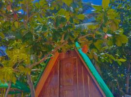 Coolis beach, hotel with parking in Masbate
