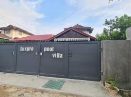 Luxpro Luxury Villa / Seremban 2 / Private Swimming Pool, luxury hotel in Seremban