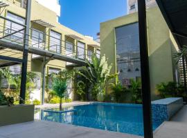 OASIS TROPICAL HOTEL, hotel poblíž Letiště Simón Bolívar - SMR, Santa Marta