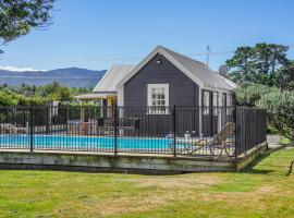 The Longwood Barn, casa vacacional en Featherston