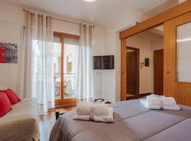 HOME SWEET HOME, hotel en Acilia