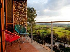 볼테라에 위치한 주차 가능한 호텔 Geräumige Wohnung in Volterra mit Garten, gemeinschaftlichem Pool und Terrasse