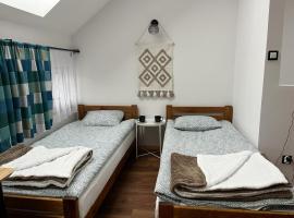 Apartamenty Słoneczny Wieczór, place to stay in Braniewo