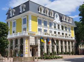 Royal Palace Luxury Hotel and SPA, hôtel à Khmelnytsky