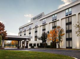 Four Points by Sheraton Chicago Westchester/Oak Brook, hotell med parkeringsplass i Westchester