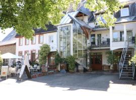 Ferienweingut & Gutsrestaurant Becker, дешевий готель у місті Burgen