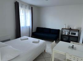 La campagne à 5 minutes de Tours., hotel sa Fondettes