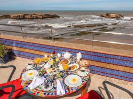 Riad Perle D'Eau, beach hotel in Essaouira
