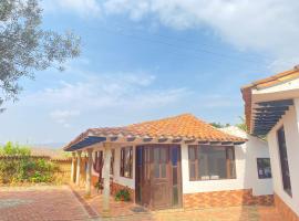 CABAÑA VILLA SOFÍA RITOQUE, feriehus i Villa de Leyva