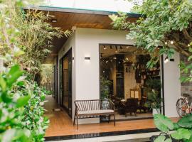 Ba Na Hills Sun World Family Home Villa, hotel v destinaci Bình Thái (1)