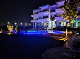 ڤيلا الفخامه, hotel em El-Qaṭṭa