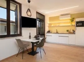 Timetofreedom Wohnung am Strand mit Pool