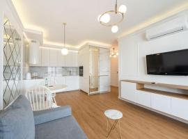 Golden Apartment Prestige with Parking in Warsaw Bemowo, hotell sihtkohas Varssavi