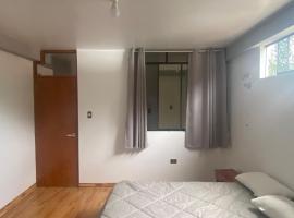 Casa Hospedaje El Trebol, olcs&oacute; hotel Oxapamp&aacute;ban