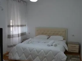 Apartament Qetesia