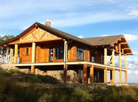 Heart West Haven, farm stay in Priddis