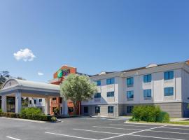 Holiday Inn Express Hotel & Suites Jacksonville - Mayport / Beach, an IHG Hotel, hotel cerca de Kingsley Plantation, Jacksonville