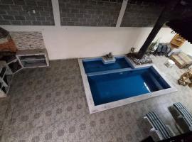Casa Completa con Alberca, Sola, 3 habitaciones AC, Atras del Balneario Agua Hedionda totalmente Privada, vakantiehuis in Cuautla Morelos