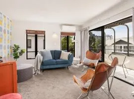 Prime CBD Hospital Location Plus Garage 2Bdrms