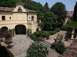 Palazzo Tornielli: Mombello Monferrato'da bir aile oteli