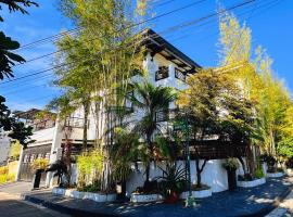 LarisZone-Luxury Courtyard Villa, hotell i Manila