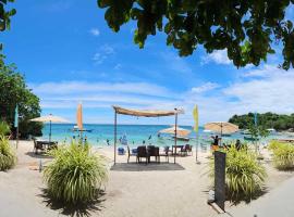 A T Beach Resort Family Room, B&B in Malapascua Island