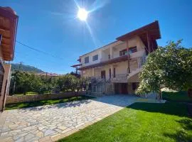 Villa Berat - Castle View & Traditional Breakfast