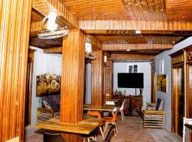 Swahili Homes- Ada Estate: Darüsselam'da bir Oda ve Kahvaltı