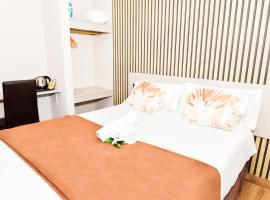 Hotel Ancora Urban Center, hotel v destinaci Finisterre